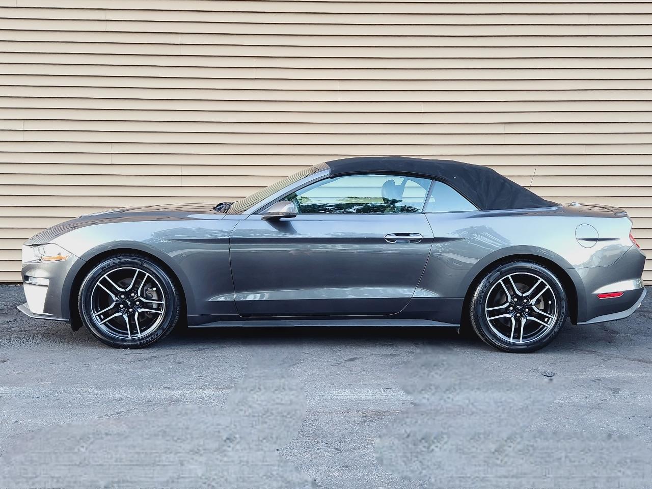 Ford Mustang EcoBoost Convertible 2019