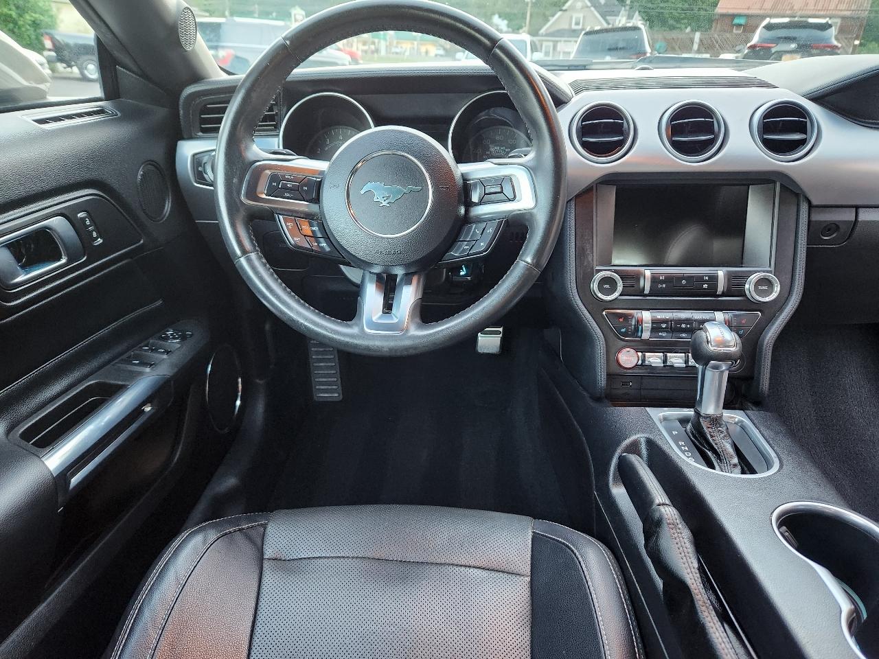 Ford Mustang EcoBoost Convertible 2019