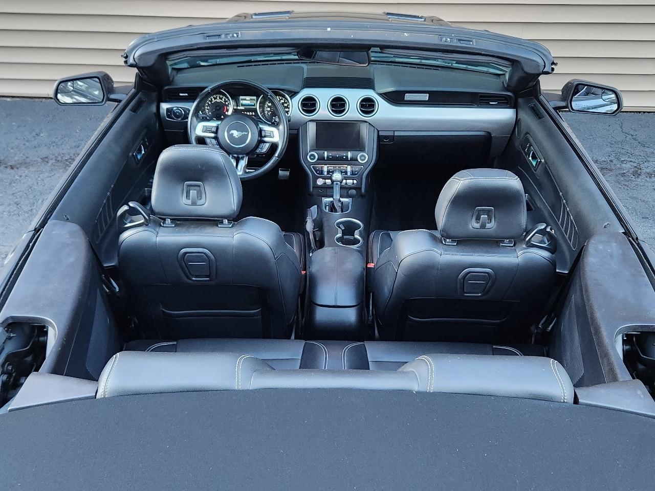 Ford Mustang EcoBoost Convertible 2019