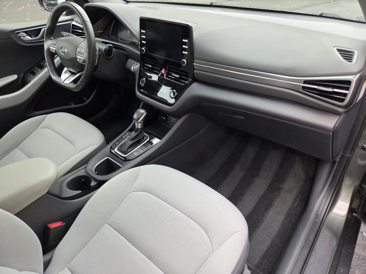 Hyundai Ioniq Hybrid SEL Hatchback 2022 Hyundai Ioniq Hybrid SEL Hatchback 2022