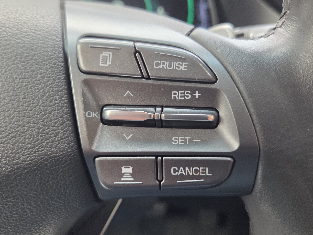 Hyundai Ioniq Hybrid SEL Hatchback 2022 Hyundai Ioniq Hybrid SEL Hatchback 2022