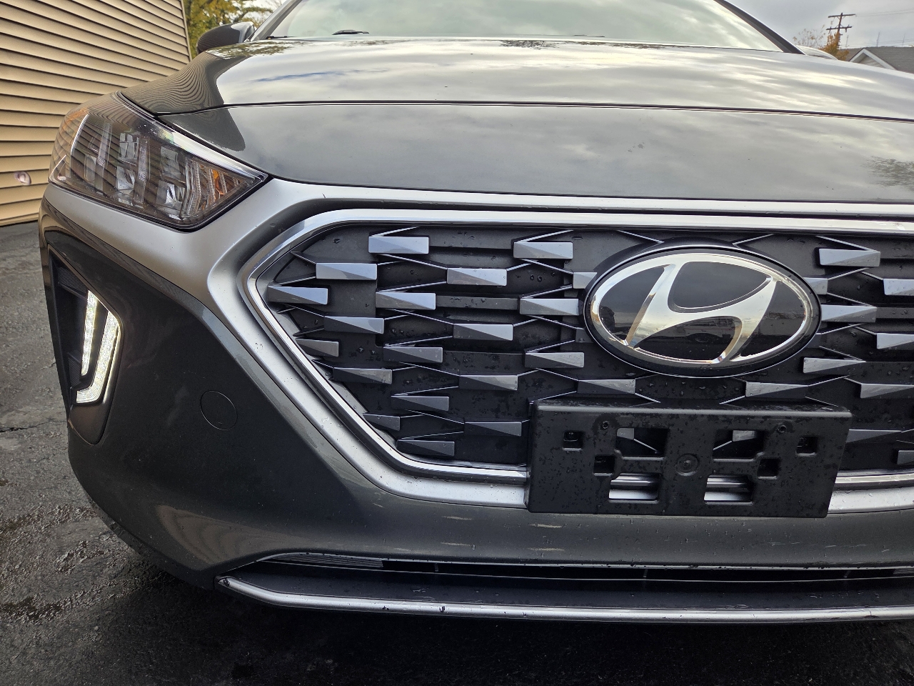 Hyundai Ioniq Hybrid SEL Hatchback 2022 Hyundai Ioniq Hybrid SEL Hatchback 2022