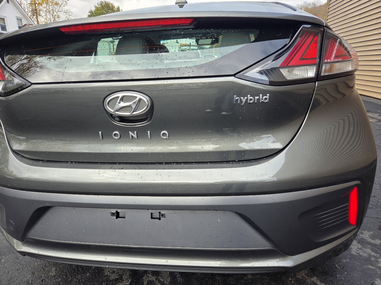 Hyundai Ioniq Hybrid SEL Hatchback 2022 Hyundai Ioniq Hybrid SEL Hatchback 2022