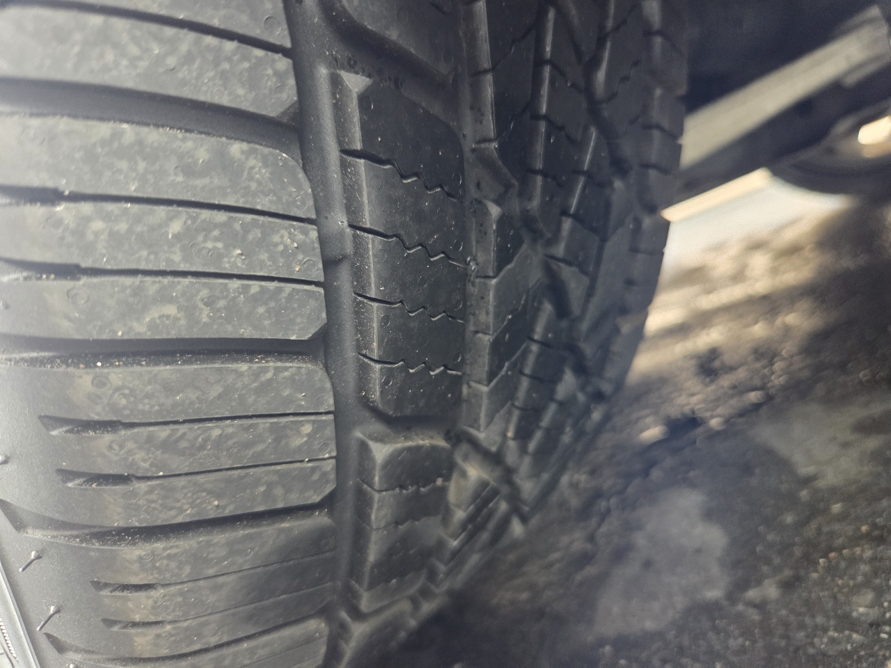 Hyundai Ioniq Hybrid SEL Hatchback 2022 Hyundai Ioniq Hybrid SEL Hatchback 2022