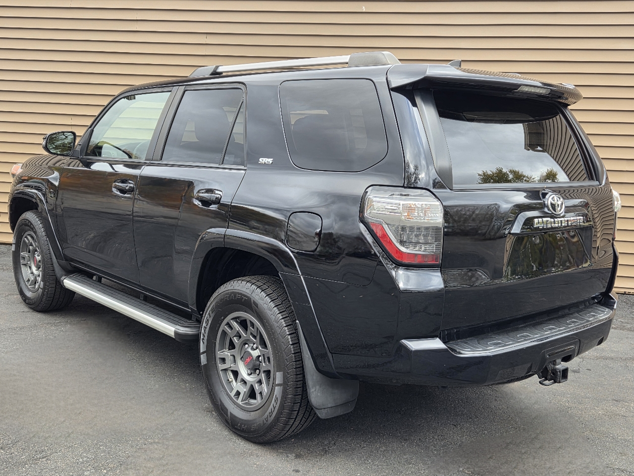 Toyota 4Runner SR5 Premium 4D SUV 4WD V6 2020 Toyota 4Runner SR5 Premium 4D SUV 4WD V6 2020