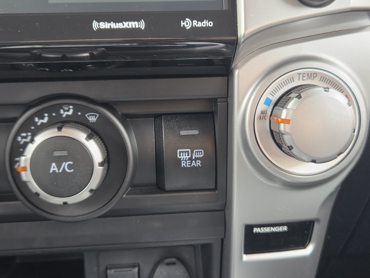 Toyota 4Runner SR5 Premium 4D SUV 4WD V6 2020 Toyota 4Runner SR5 Premium 4D SUV 4WD V6 2020