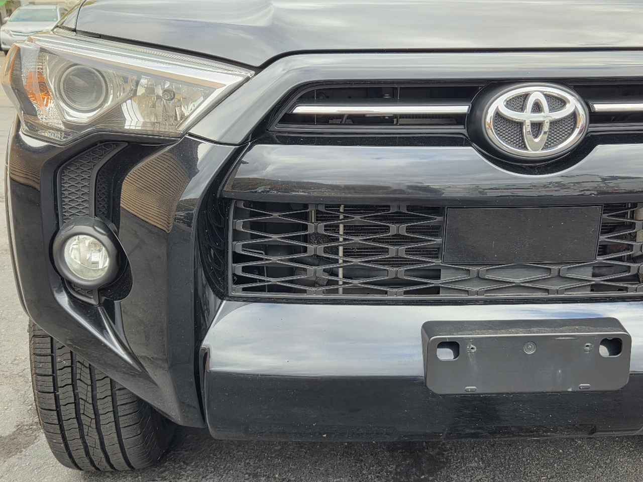 Toyota 4Runner SR5 Premium 4D SUV 4WD V6 2020 Toyota 4Runner SR5 Premium 4D SUV 4WD V6 2020