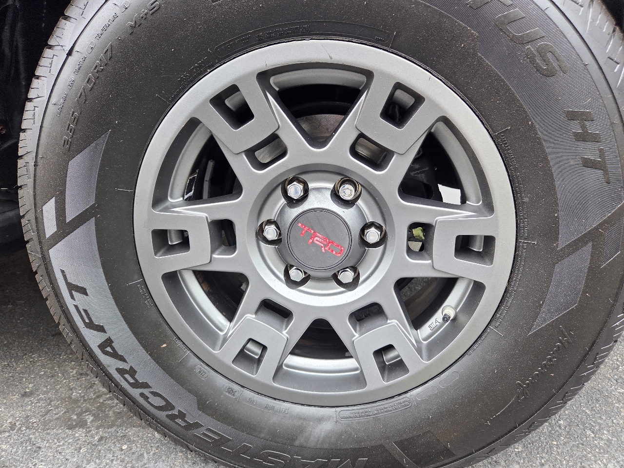 Toyota 4Runner SR5 Premium 4D SUV 4WD V6 2020 Toyota 4Runner SR5 Premium 4D SUV 4WD V6 2020