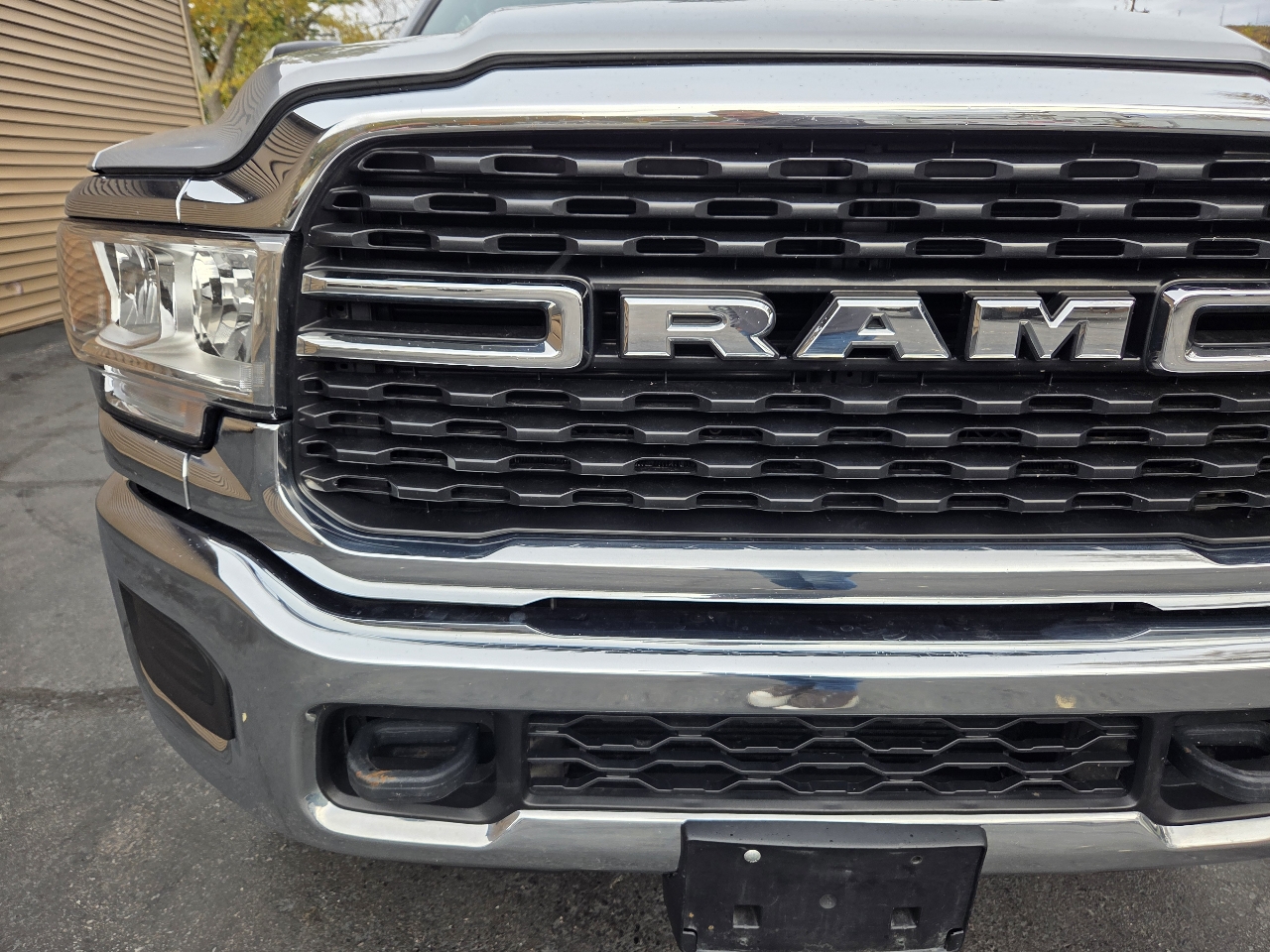 RAM 2500 Big Horn 4x4 Crew Cab 6'4" Box 2022 RAM 2500 Big Horn 4x4 Crew Cab 6'4" Box 2022