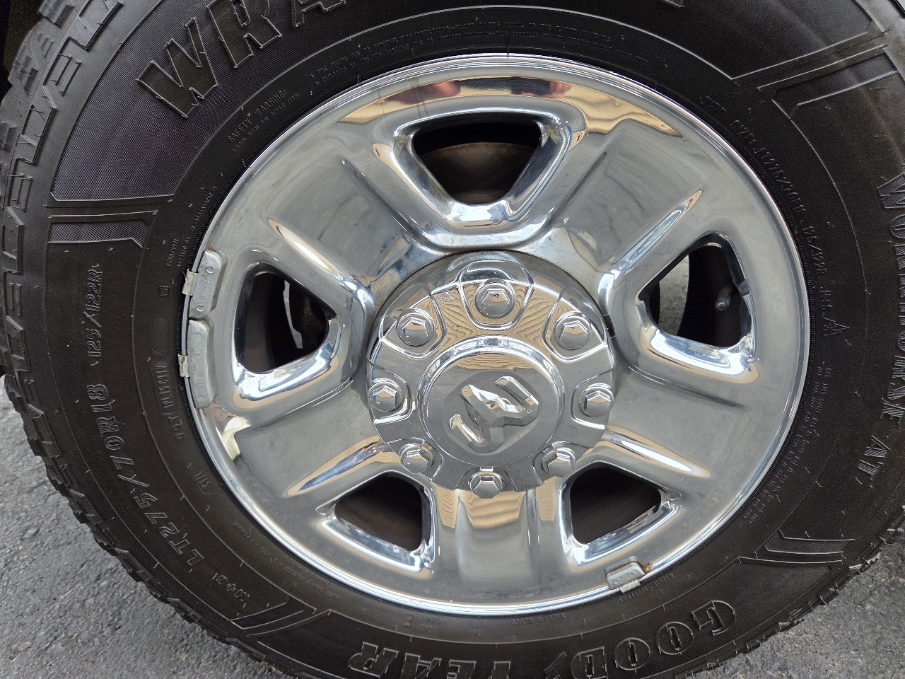 RAM 2500 Big Horn 4x4 Crew Cab 6'4" Box 2022 RAM 2500 Big Horn 4x4 Crew Cab 6'4" Box 2022