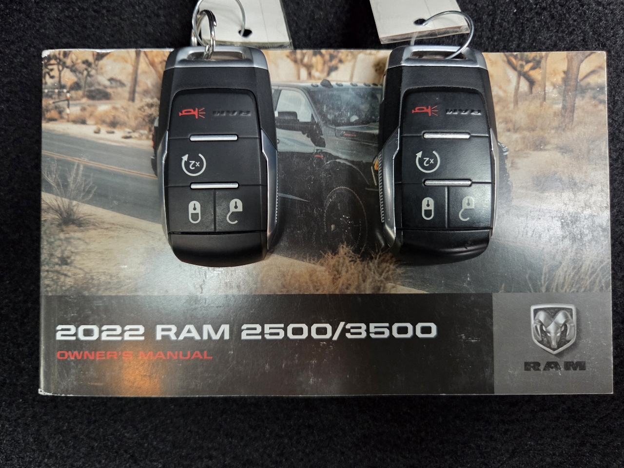 RAM 2500 Big Horn 4x4 Crew Cab 6'4" Box 2022 RAM 2500 Big Horn 4x4 Crew Cab 6'4" Box 2022