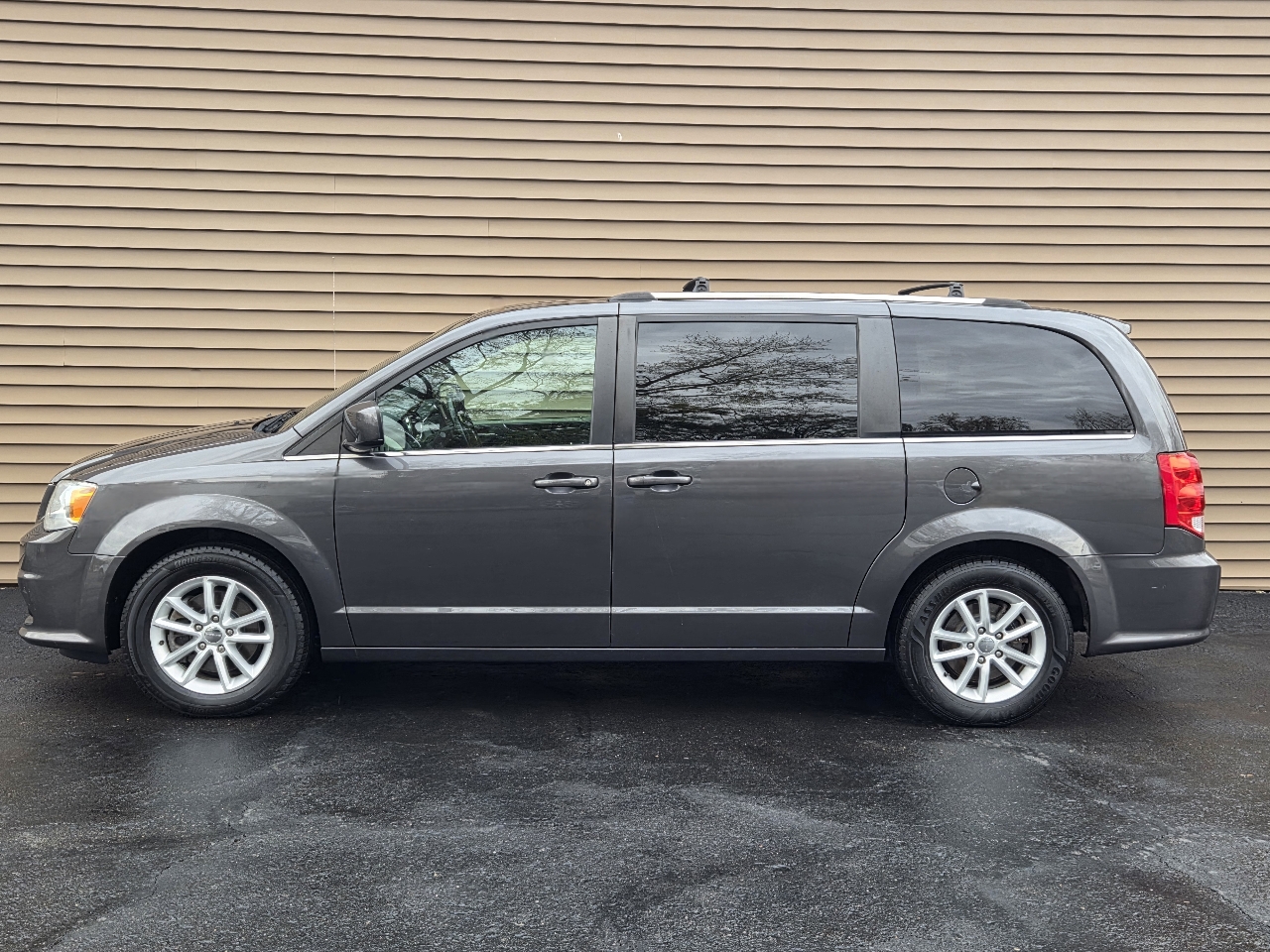 Dodge Grand Caravan SXT Wagon 2018 Dodge Grand Caravan SXT Wagon 2018