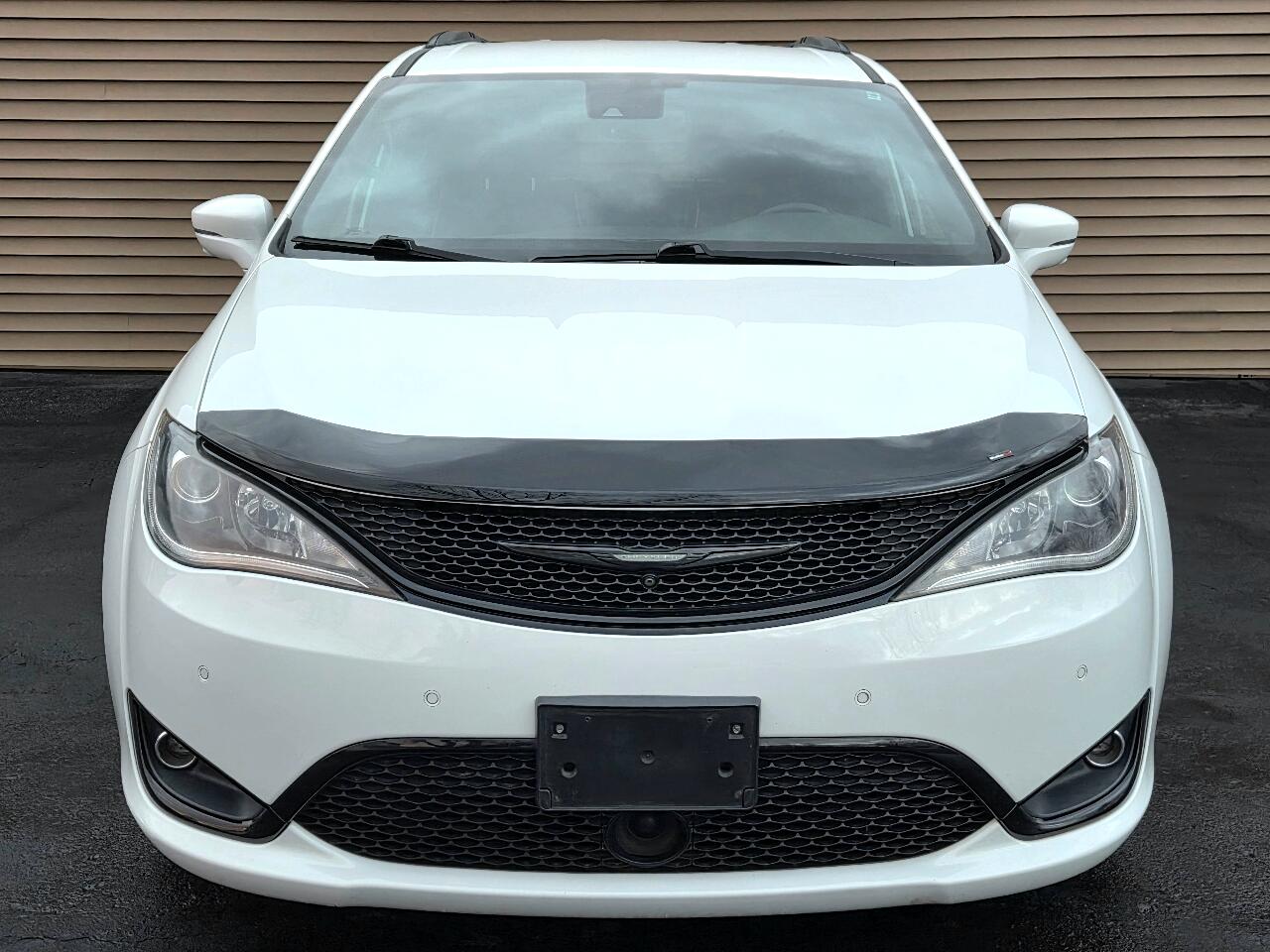 Chrysler Pacifica Limited FWD 2018