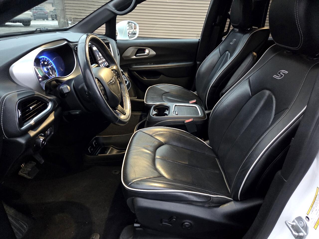 Chrysler Pacifica Limited FWD 2018