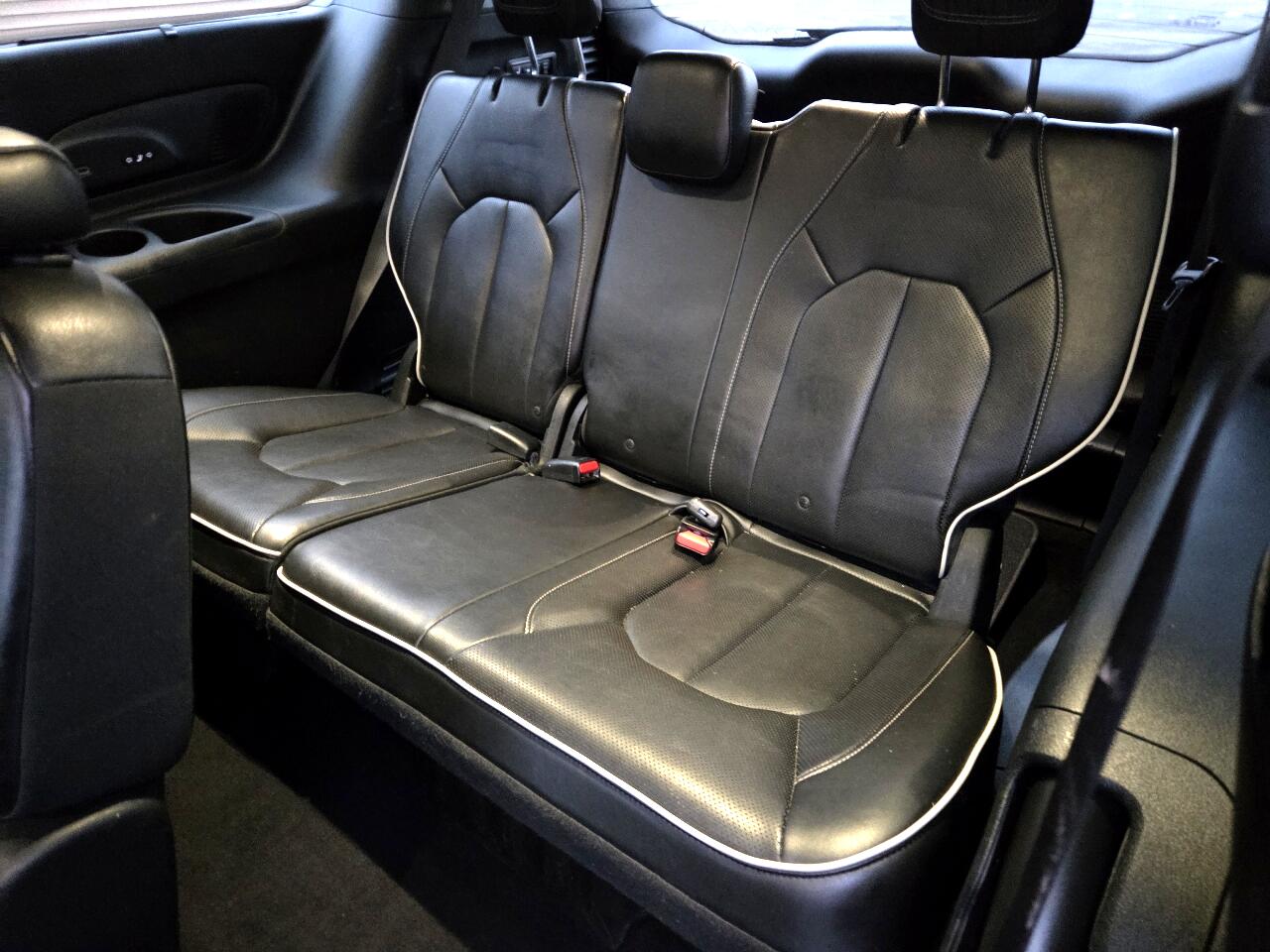 Chrysler Pacifica Limited FWD 2018