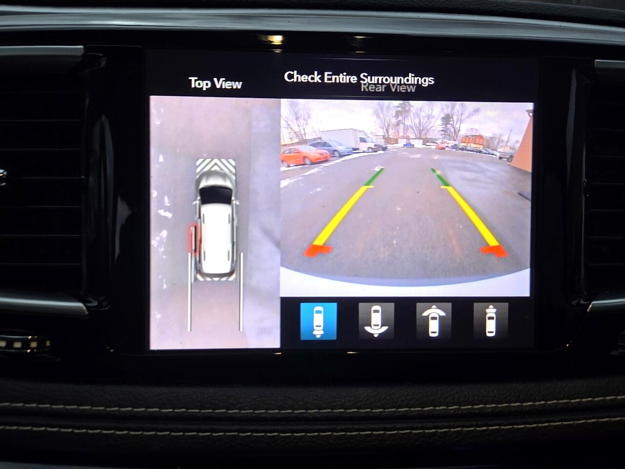 Chrysler Pacifica Limited FWD 2018