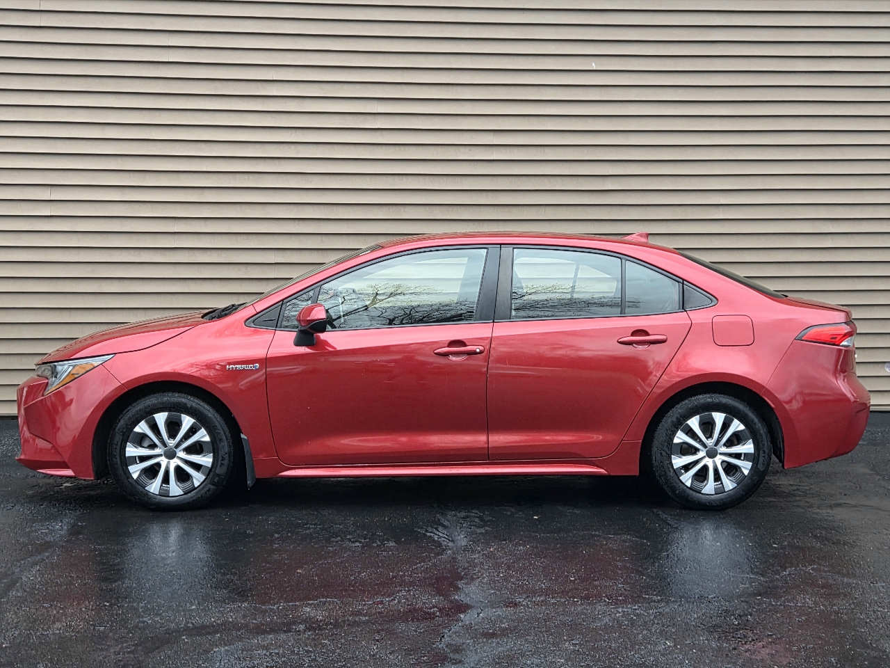 Toyota Corolla Hybrid LE CVT (Natl) 2021