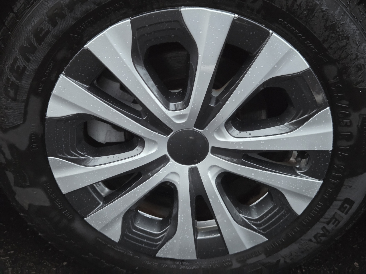 Toyota Corolla Hybrid LE CVT (Natl) 2021