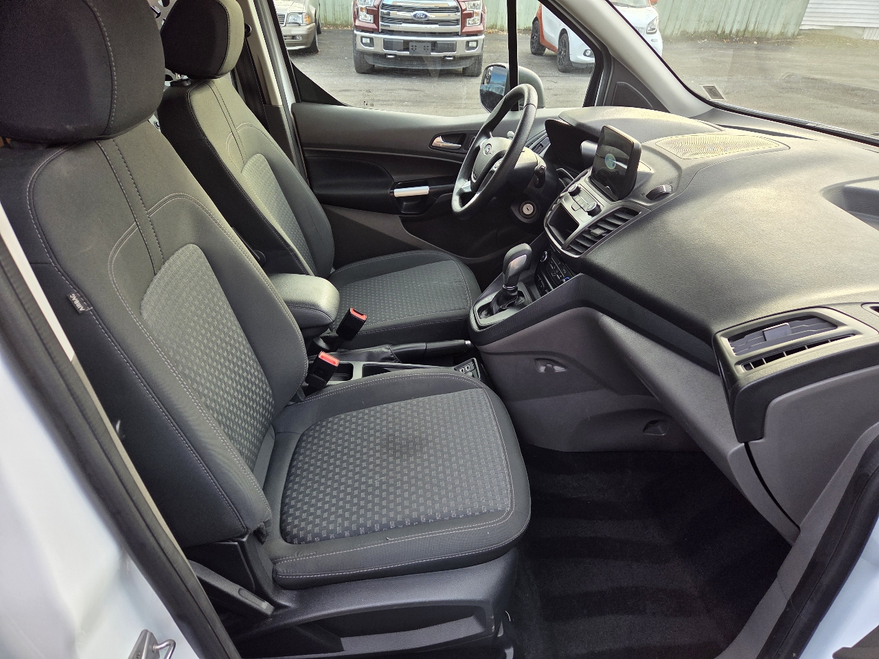 Ford Transit Connect Van XLT LWB w/Rear Liftgate 2022