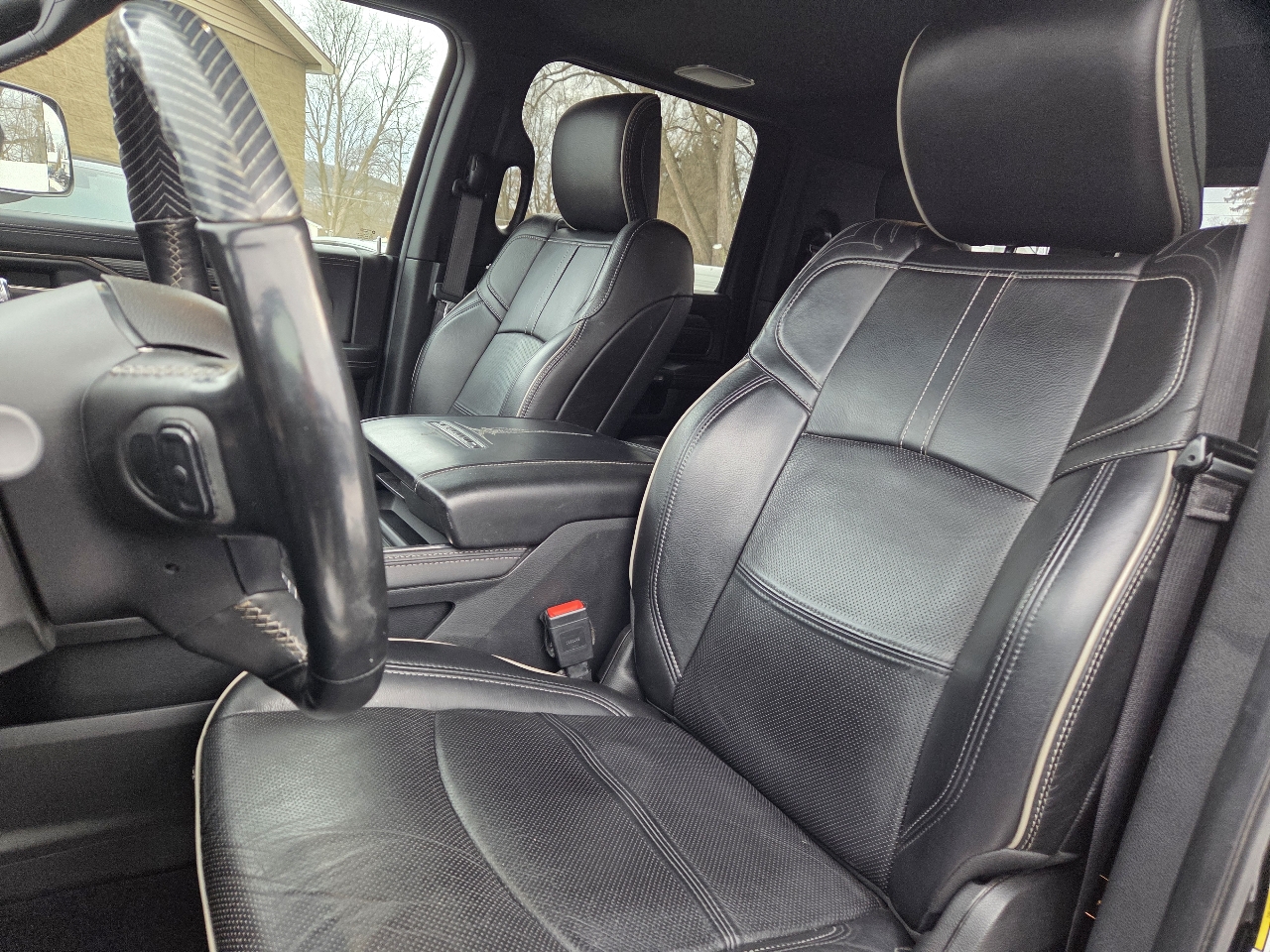 RAM 2500 Limited 4x4 Mega Cab 6'4" Box 2021