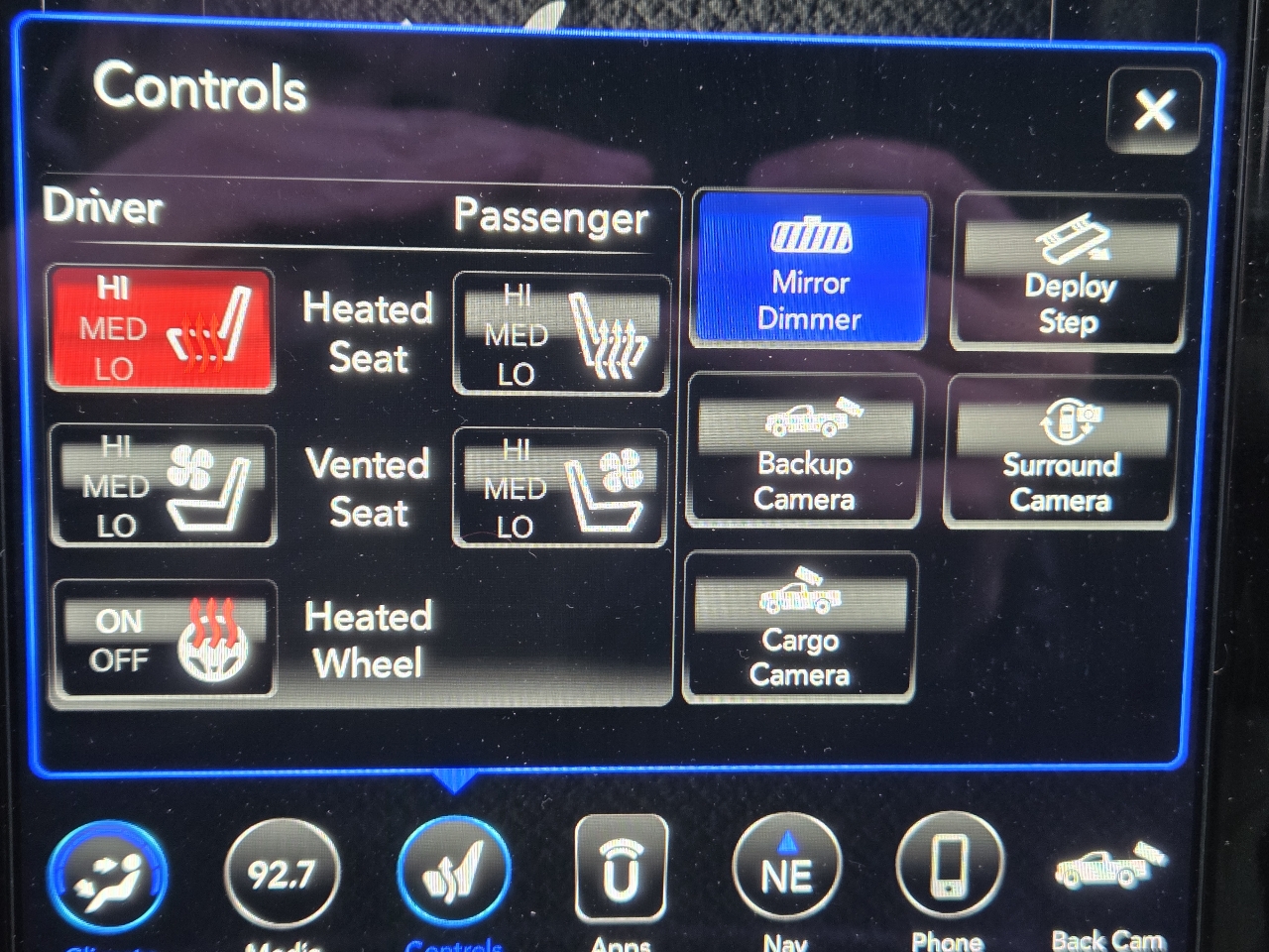 RAM 2500 Limited 4x4 Mega Cab 6'4" Box 2021