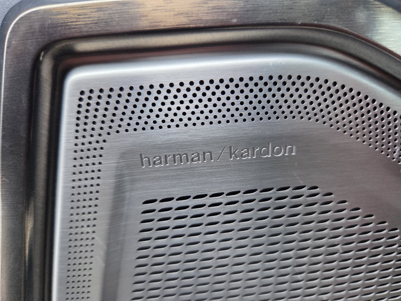 RAM 2500 Limited 4x4 Mega Cab 6'4" Box 2021