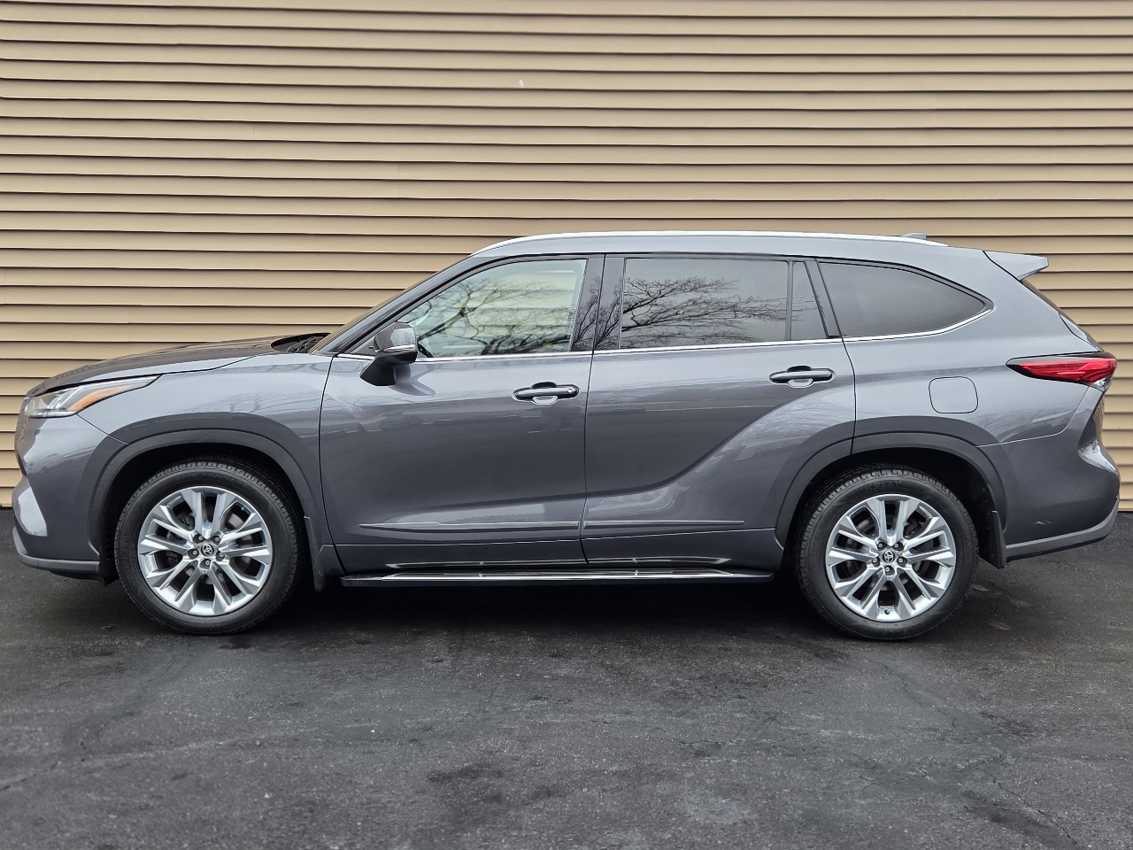 Toyota Highlander Limited AWD (Natl) 2020