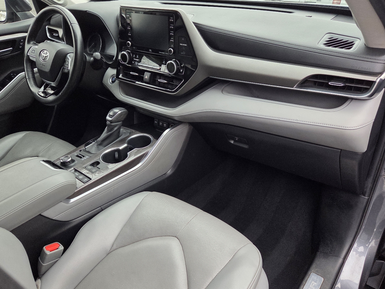 Toyota Highlander Limited AWD (Natl) 2020