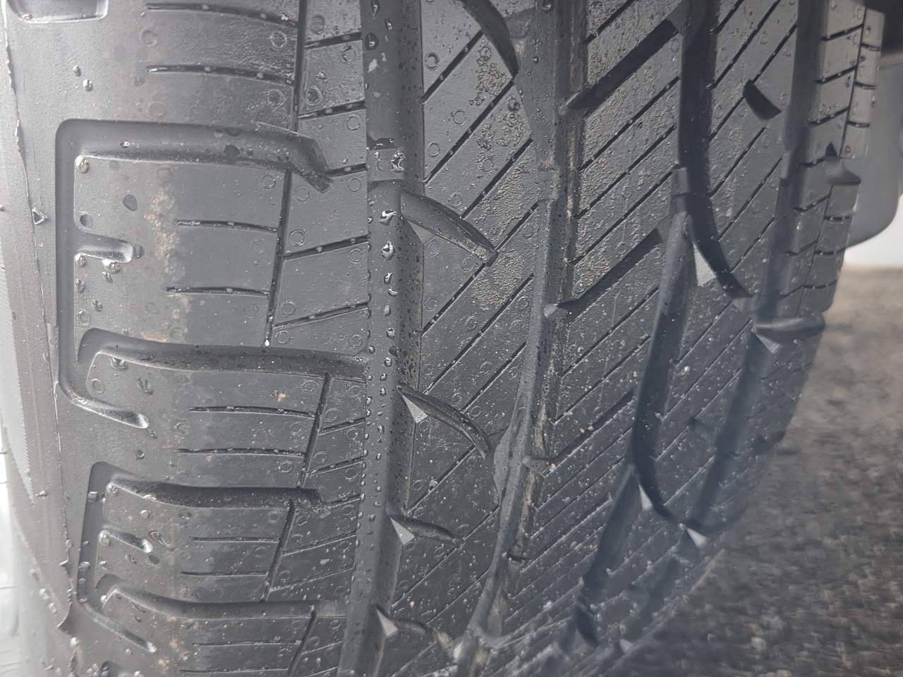 Toyota Highlander Limited AWD (Natl) 2020