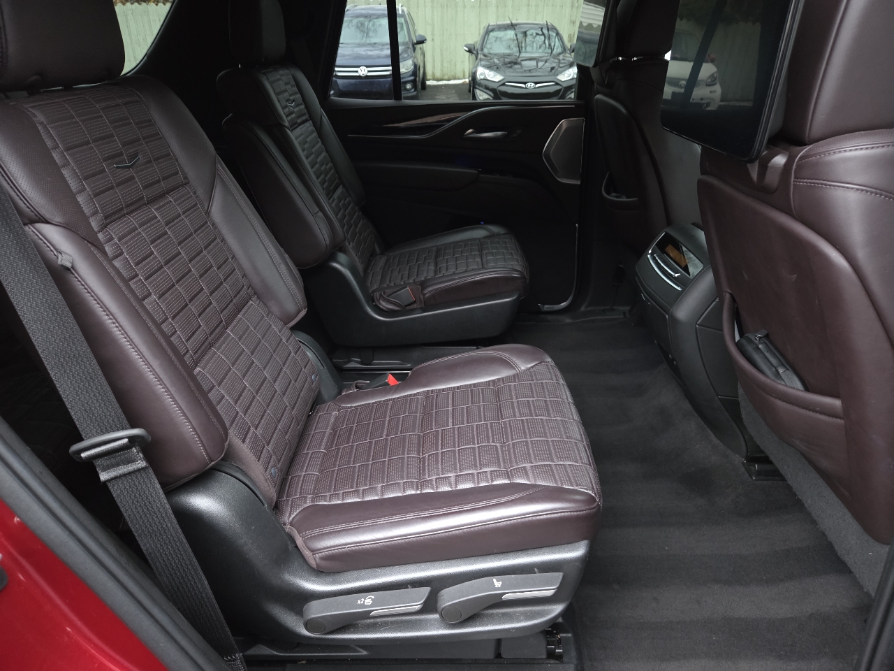 Cadillac Escalade 4WD 4dr Premium Luxury Platinum 2022