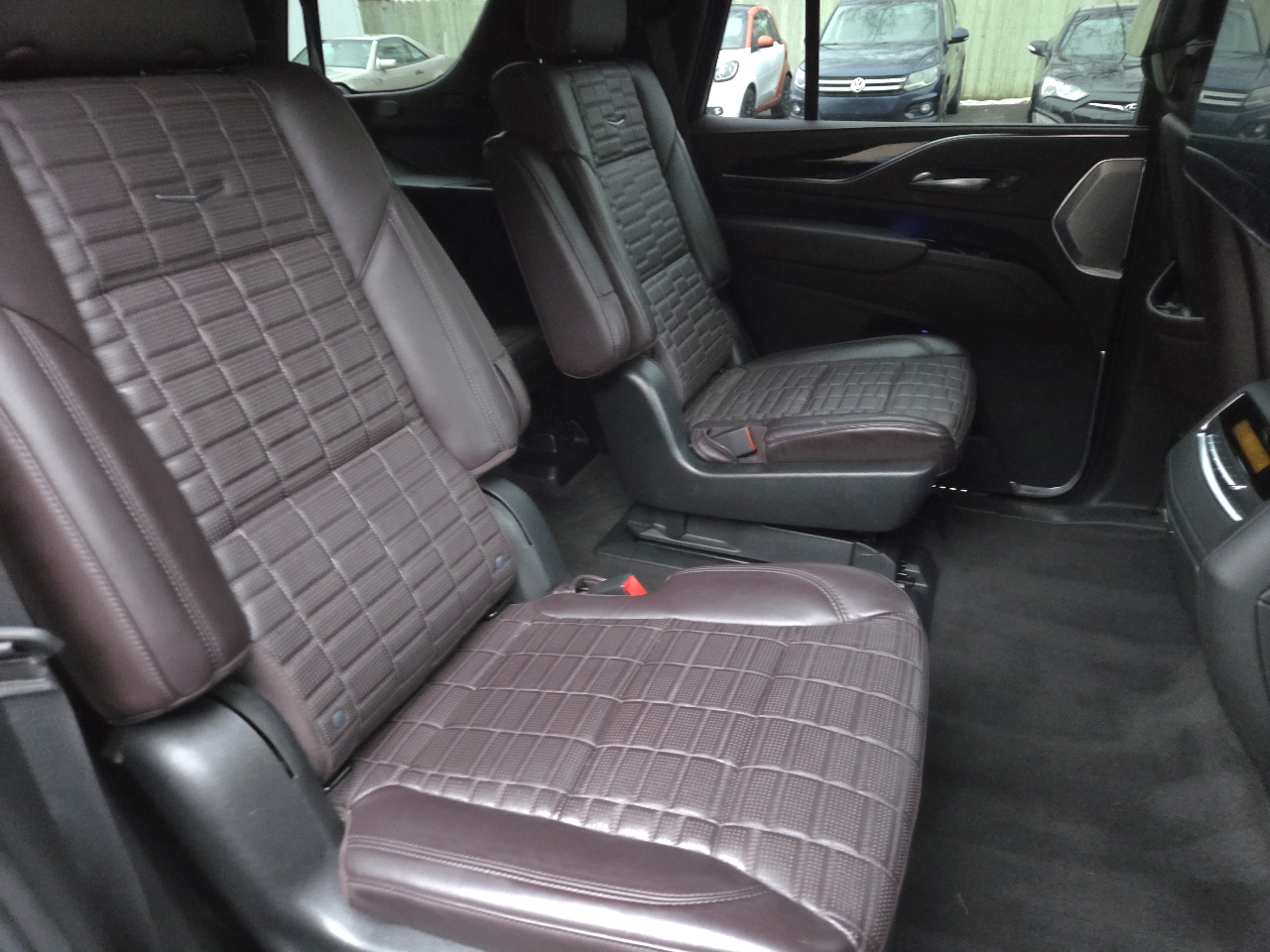 Cadillac Escalade 4WD 4dr Premium Luxury Platinum 2022