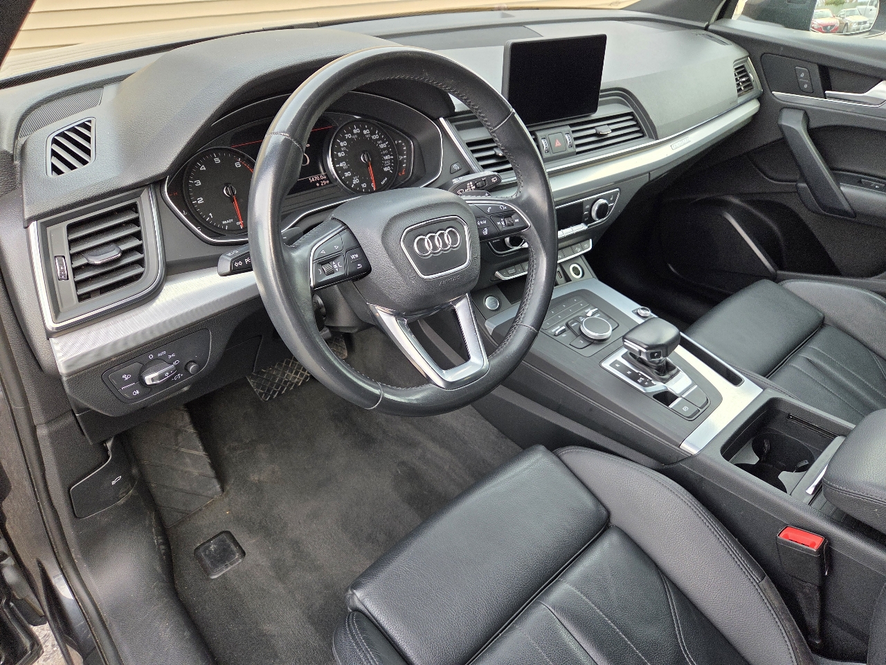 Audi Q5 Titanium Premium 45 TFSI quattro 2020