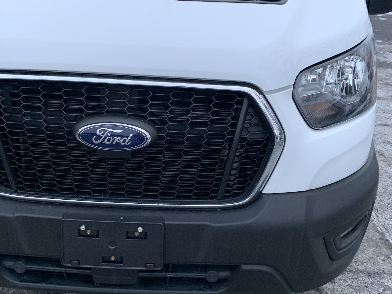 Ford Transit Cargo Van T-250 130" Low Rf 9070 GVWR RWD 2024