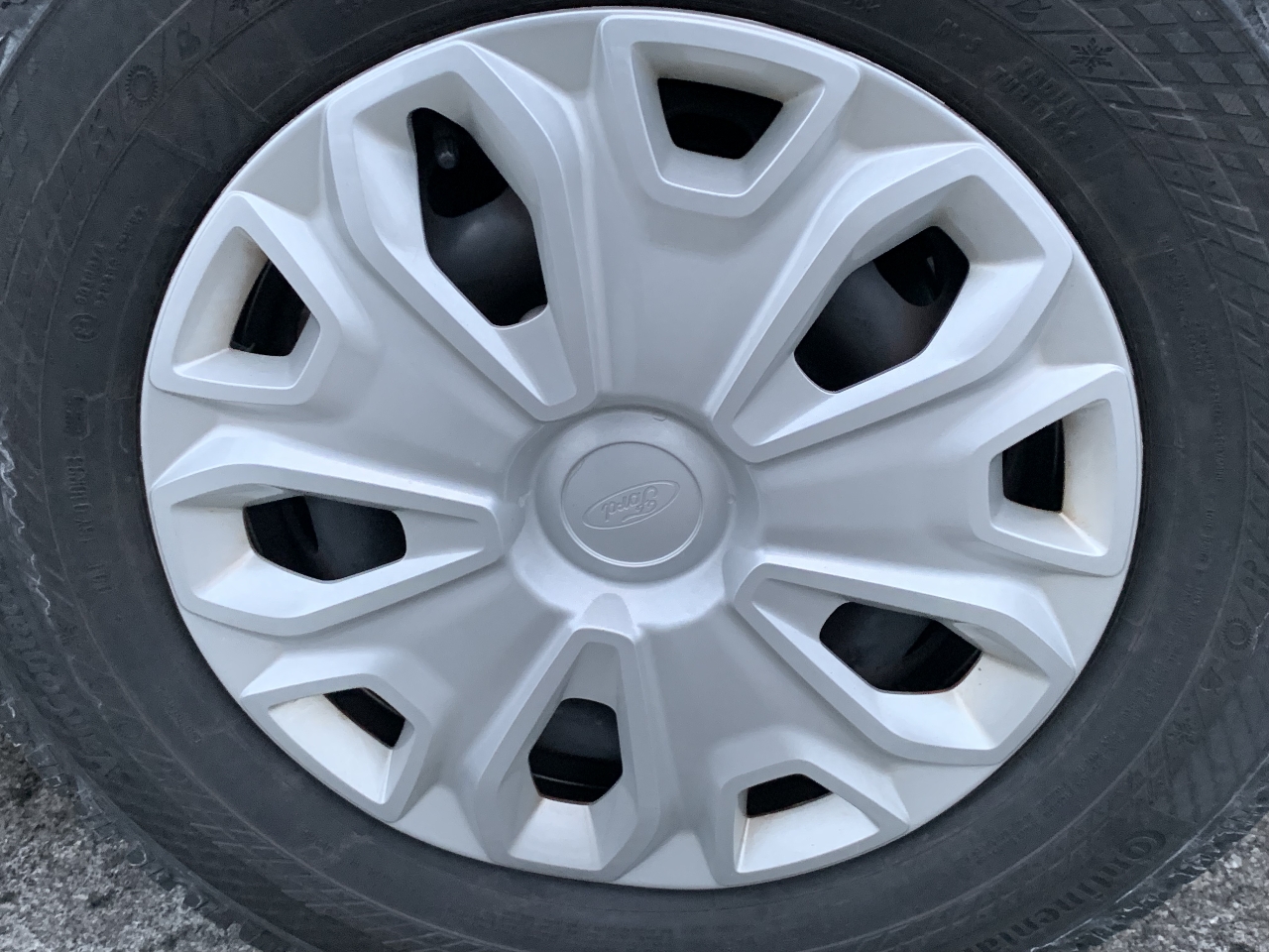 Ford Transit Cargo Van T-250 130" Low Rf 9070 GVWR RWD 2024