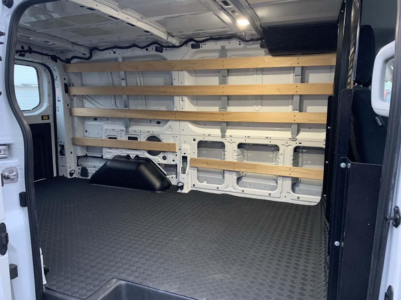 Ford Transit Cargo Van T-250 130" Low Rf 9070 GVWR RWD 2024