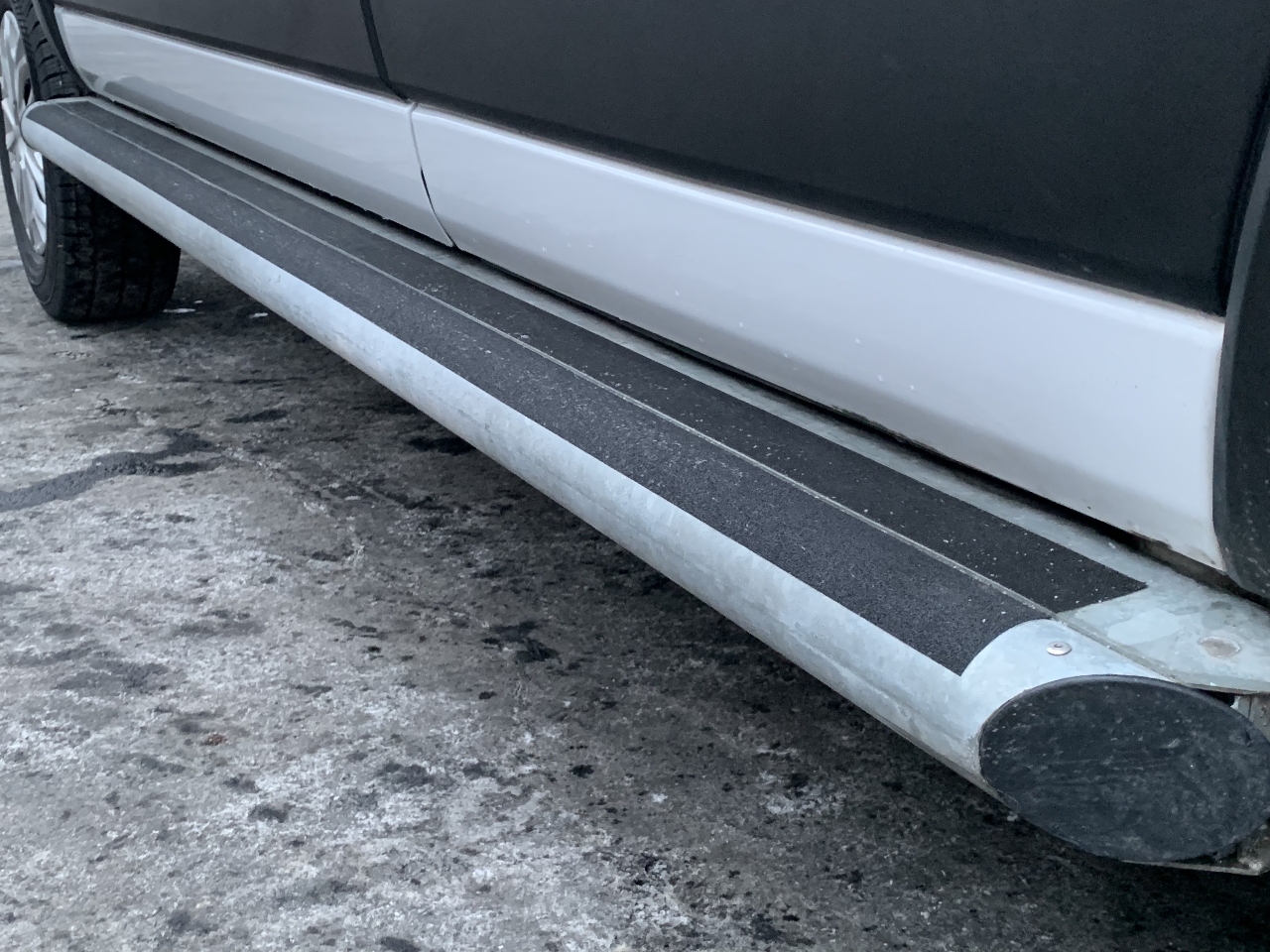 Ford Transit Cargo Van T-250 130" Low Rf 9070 GVWR RWD 2024