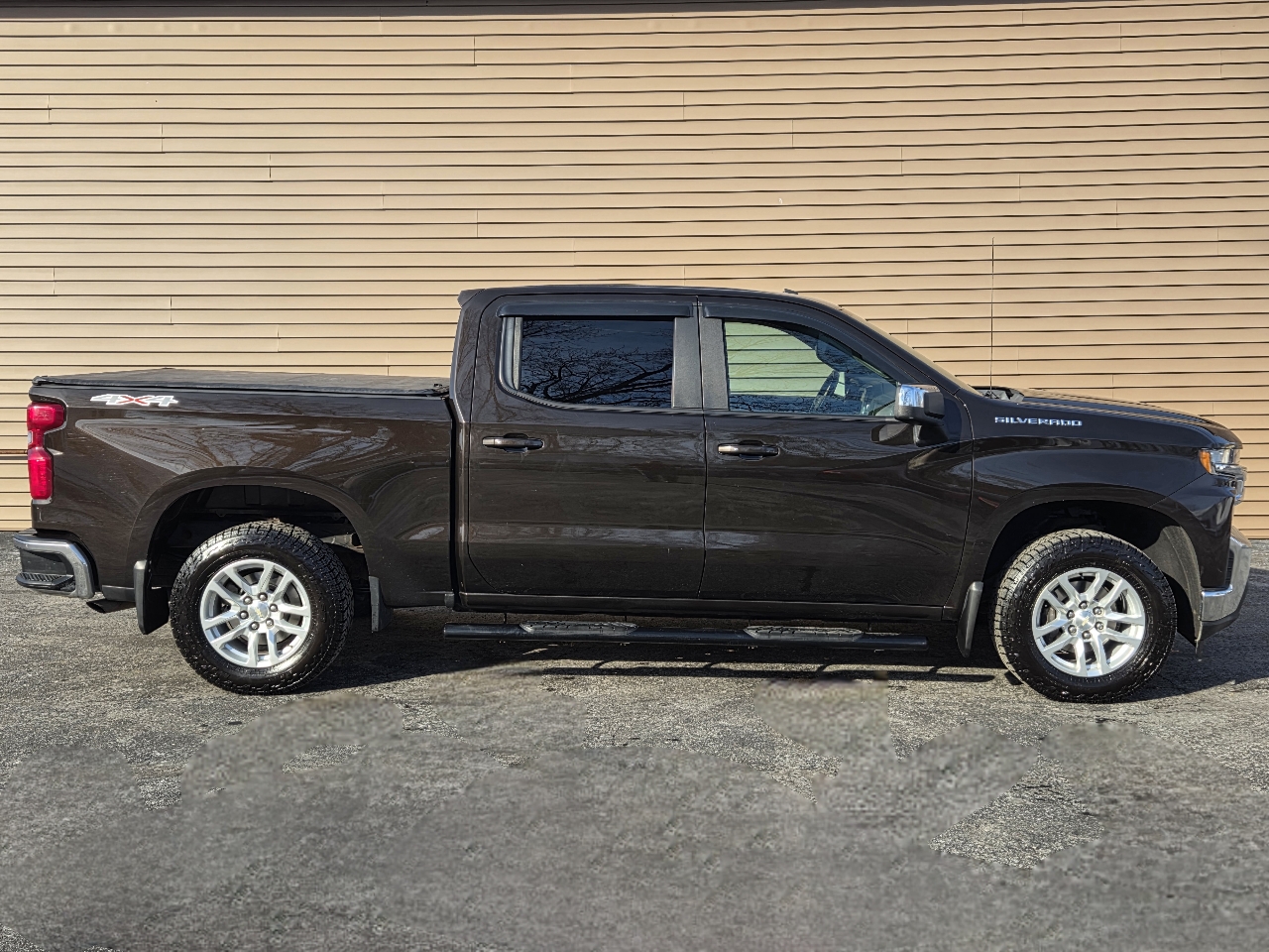 Chevrolet Silverado 1500 4WD Crew Cab 147" LT 2019