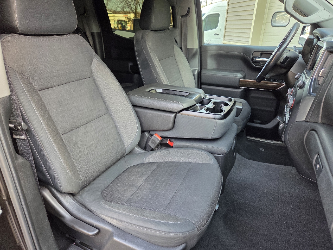 Chevrolet Silverado 1500 4WD Crew Cab 147" LT 2019