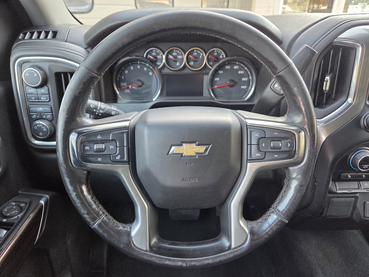 Chevrolet Silverado 1500 4WD Crew Cab 147" LT 2019