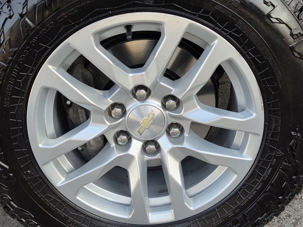 Chevrolet Silverado 1500 4WD Crew Cab 147" LT 2019