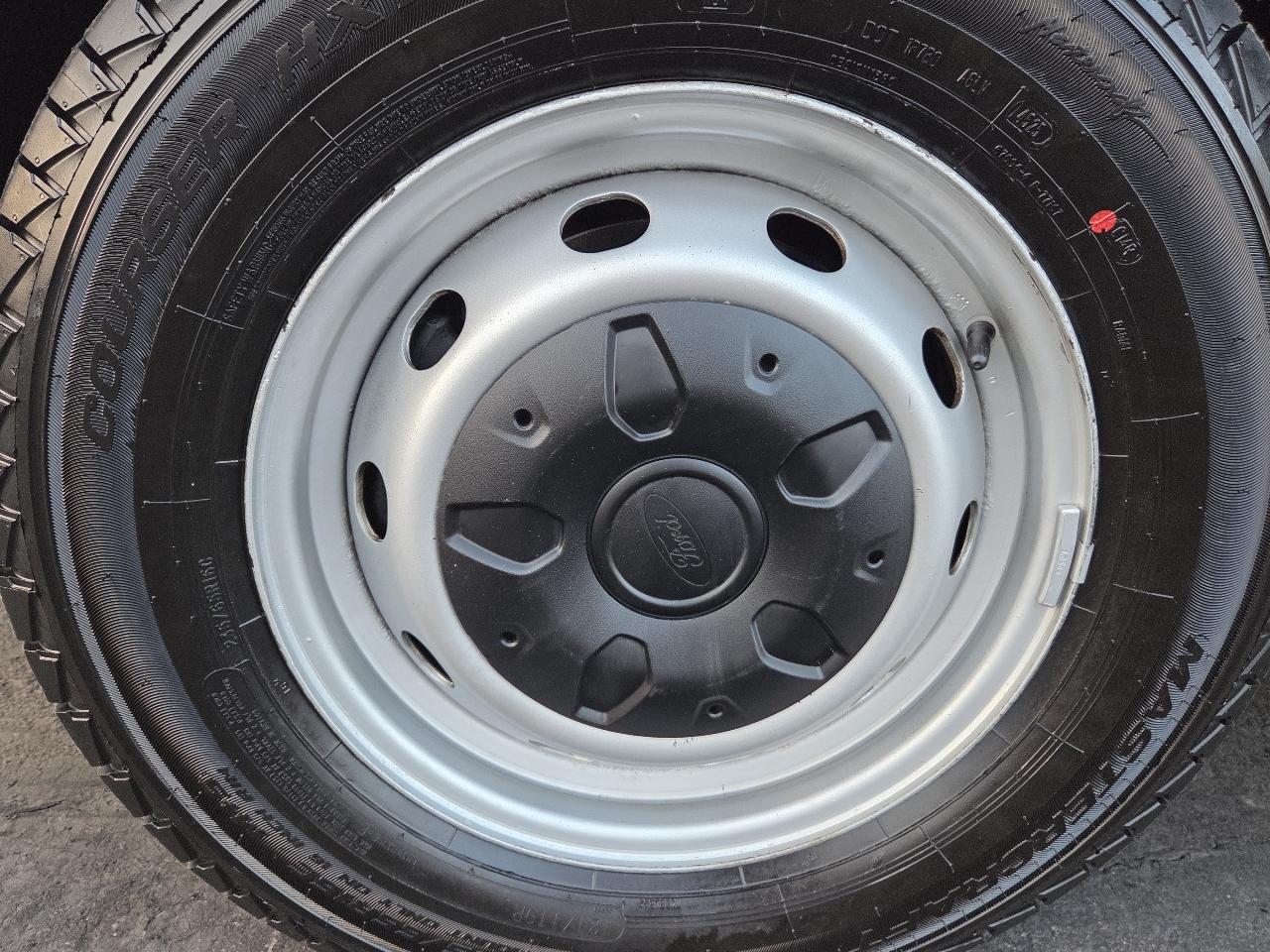 Ford Transit Cargo Van T-150 130" Med Rf 8670 GVWR RWD 2021