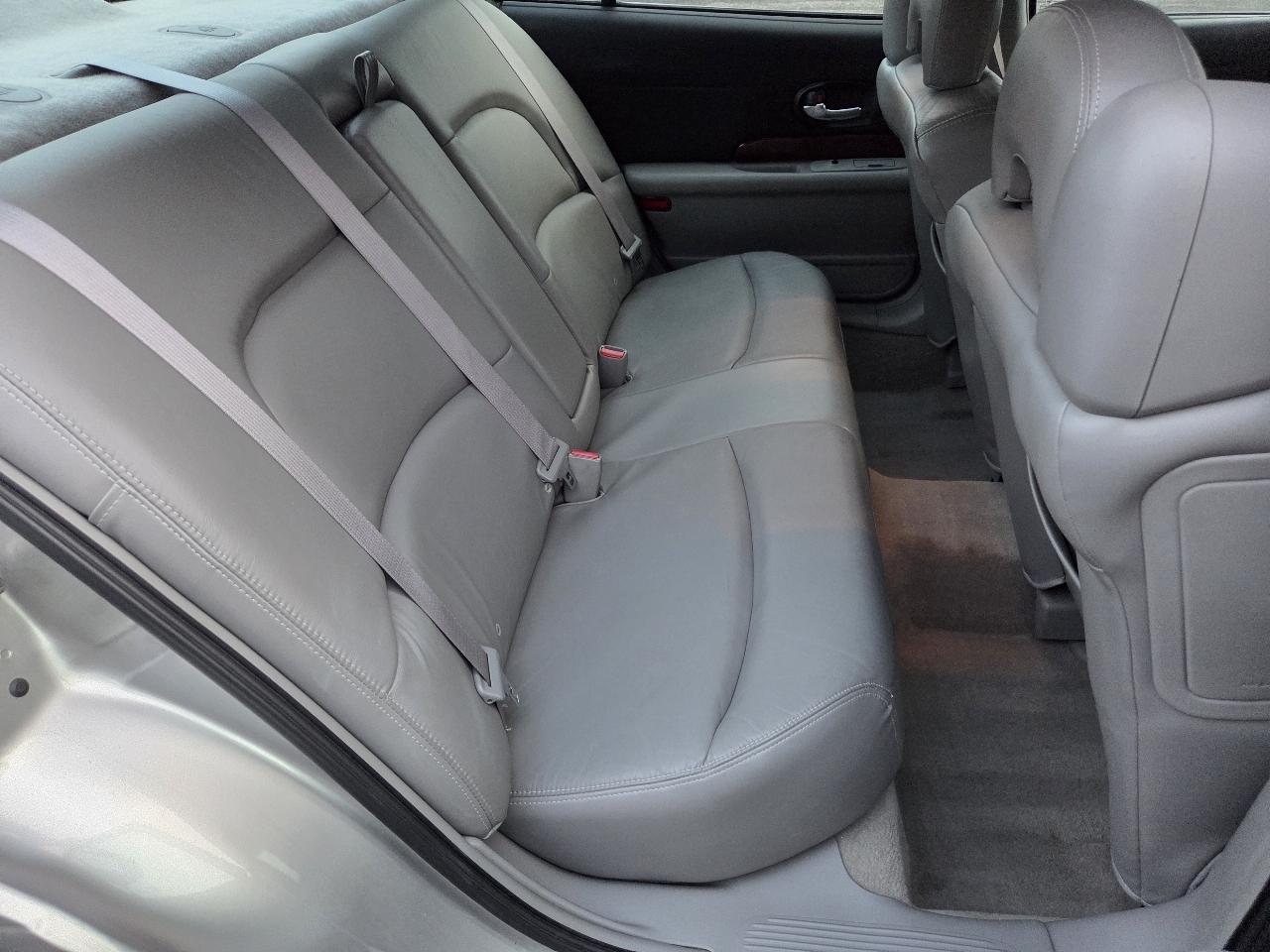 Buick LeSabre 4dr Sdn Limited 2004