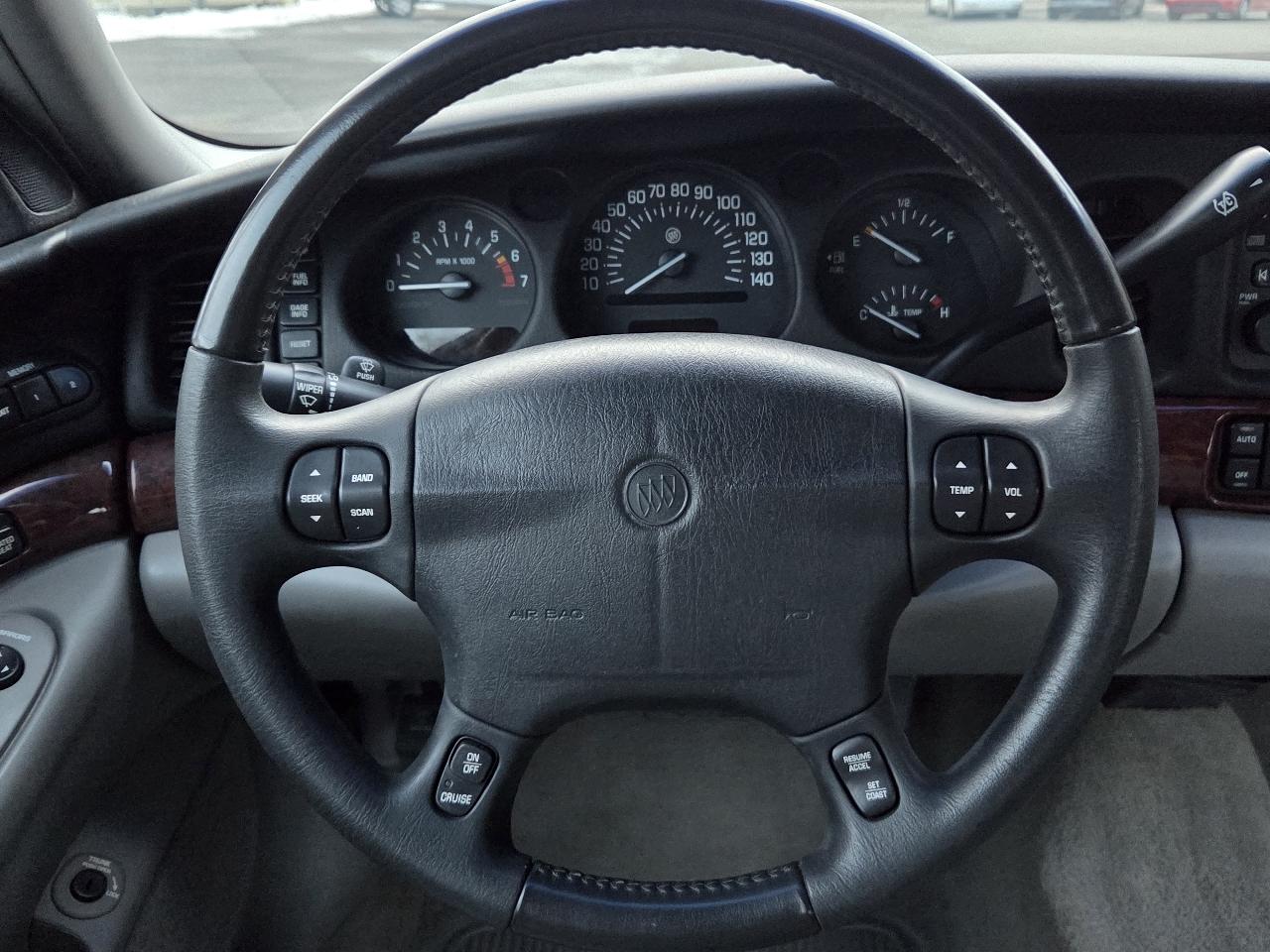 Buick LeSabre 4dr Sdn Limited 2004