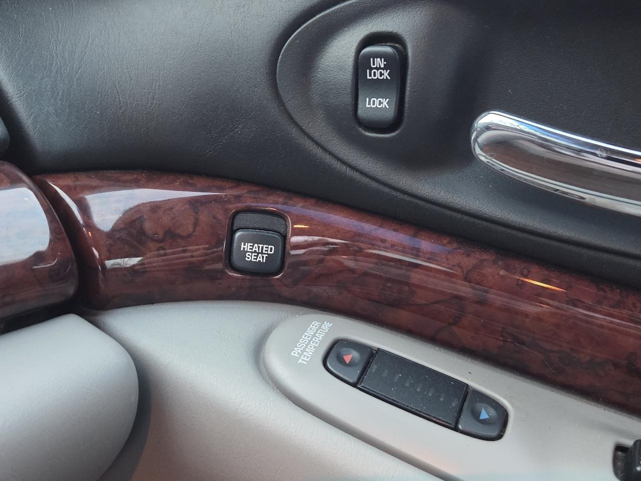 Buick LeSabre 4dr Sdn Limited 2004