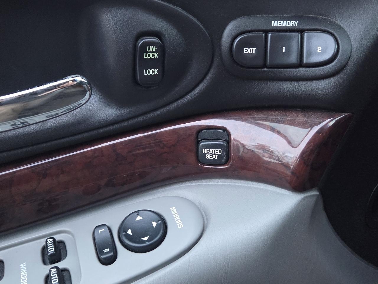 Buick LeSabre 4dr Sdn Limited 2004