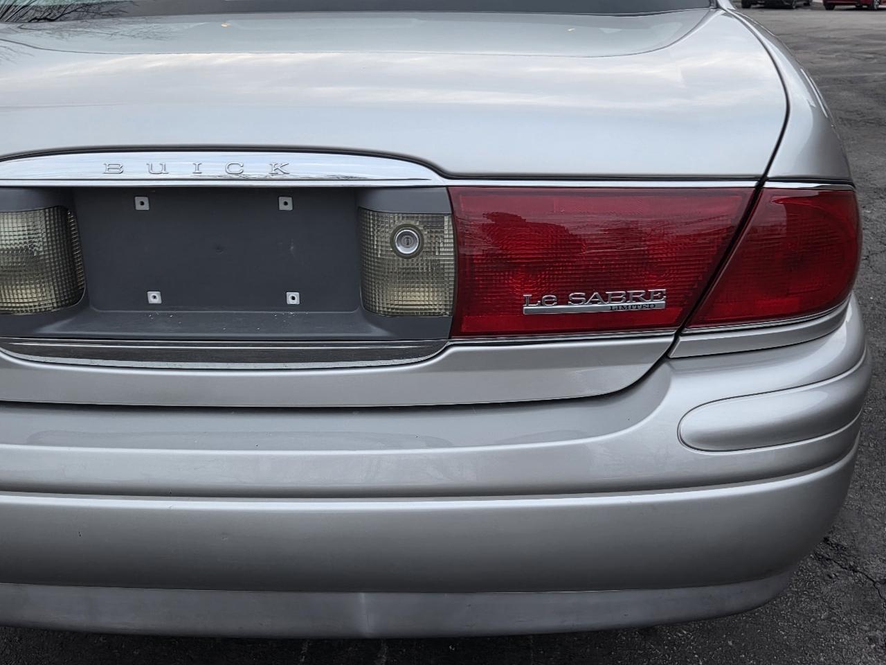 Buick LeSabre 4dr Sdn Limited 2004