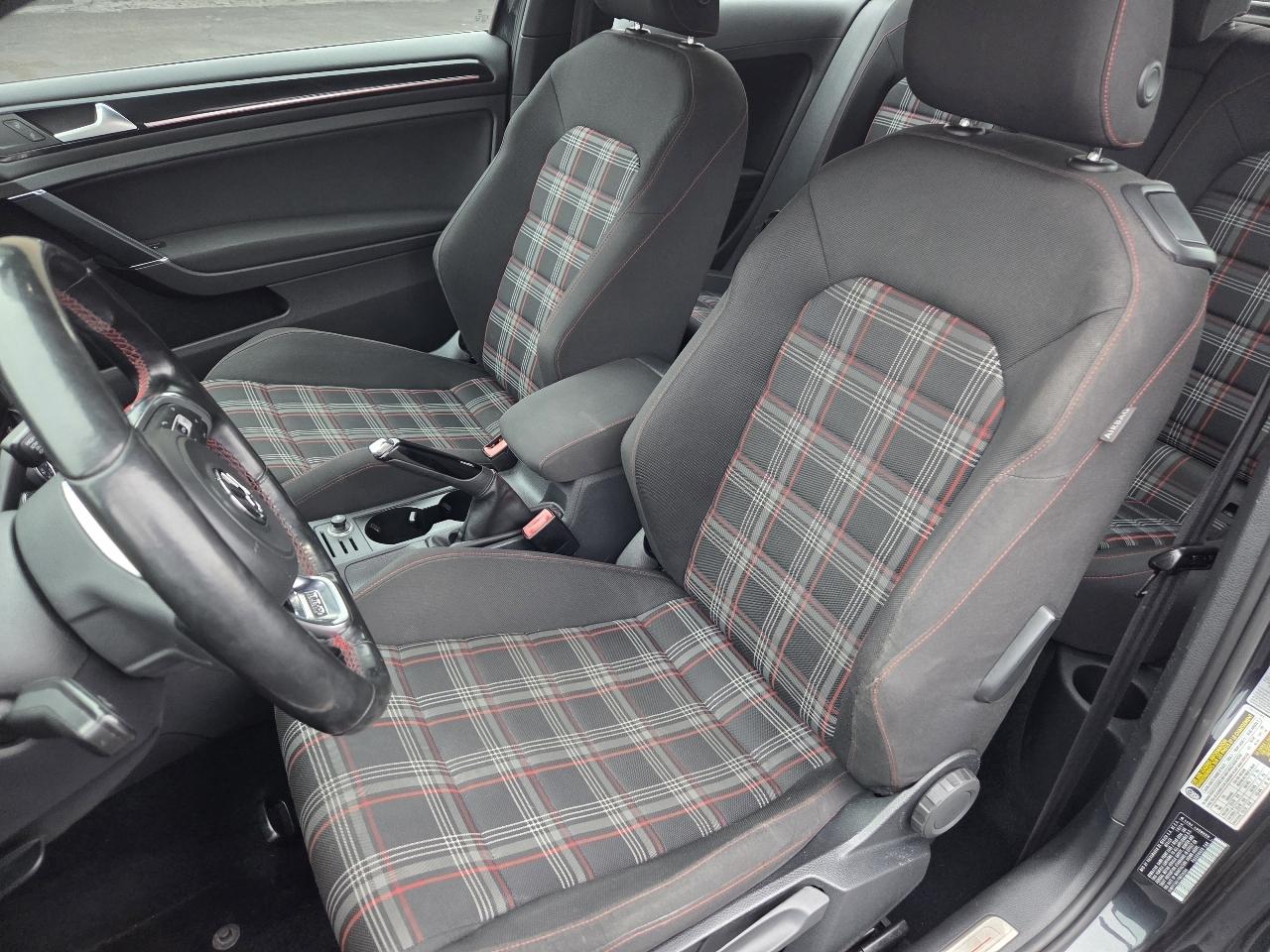 Volkswagen Golf GTI 2dr HB Man SE 2015