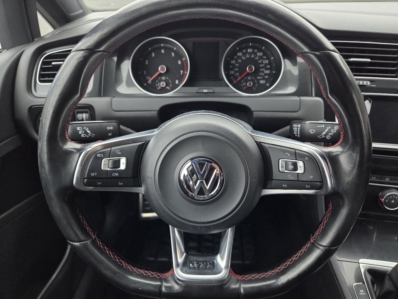 Volkswagen Golf GTI 2dr HB Man SE 2015