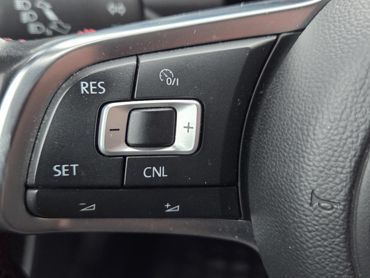 Volkswagen Golf GTI 2dr HB Man SE 2015