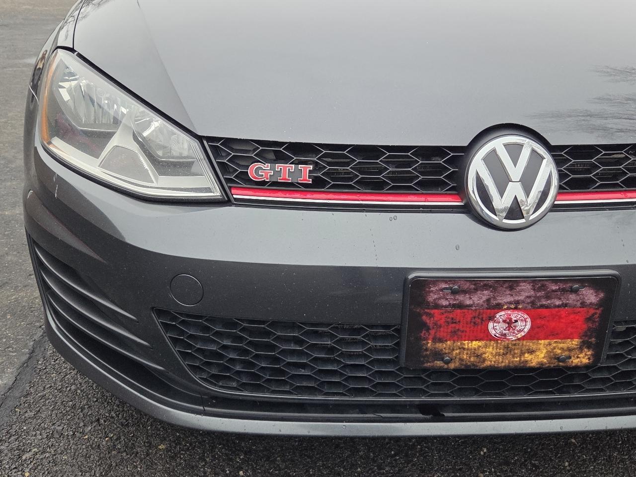 Volkswagen Golf GTI 2dr HB Man SE 2015